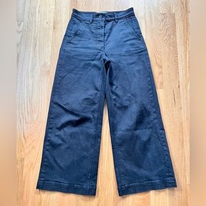 EUC | Everlane Black Wide Leg Crop | Size 00